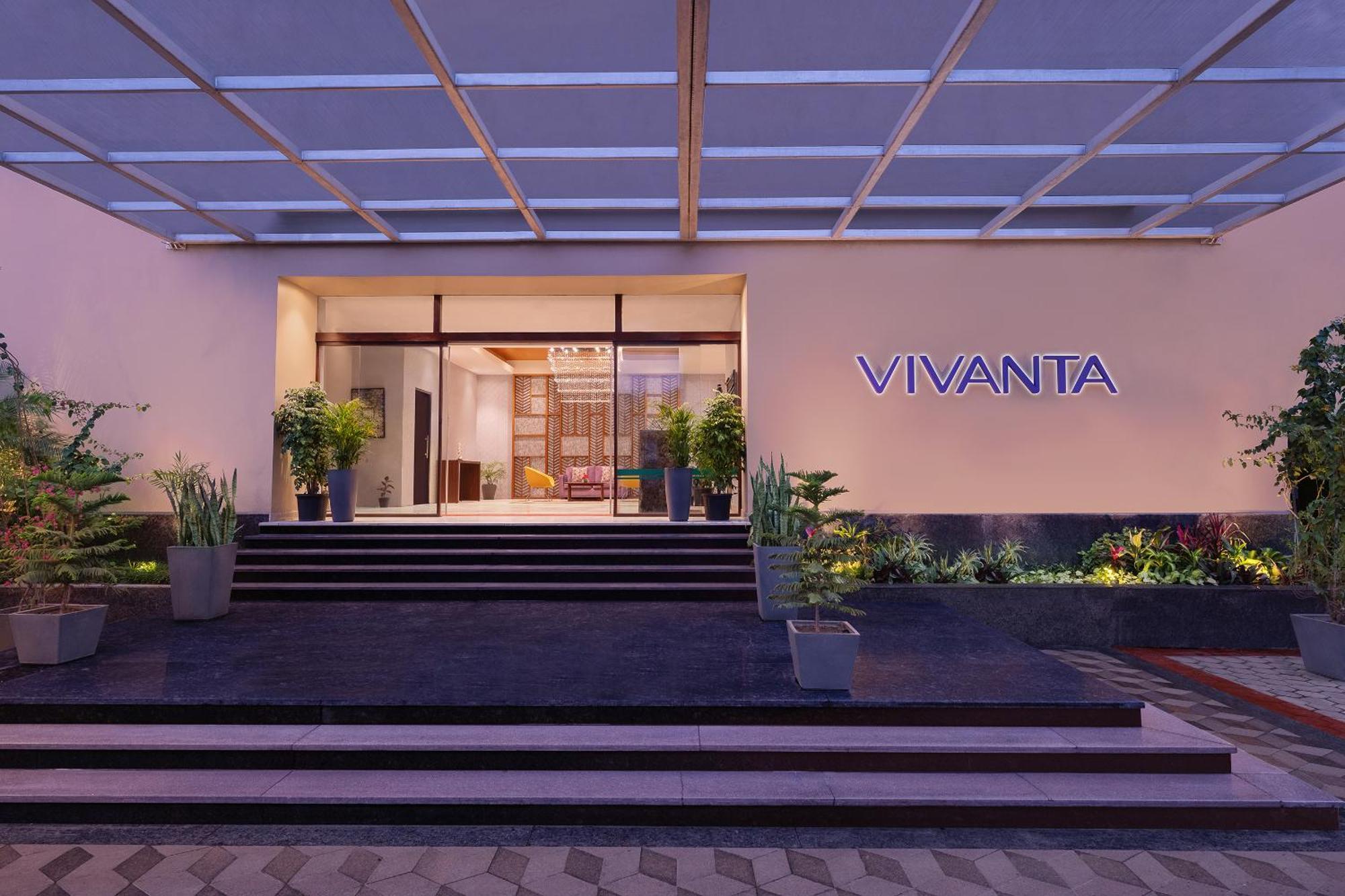 Vivanta Chitwan Bharatpur Hotel Bharatpur  Buitenkant foto