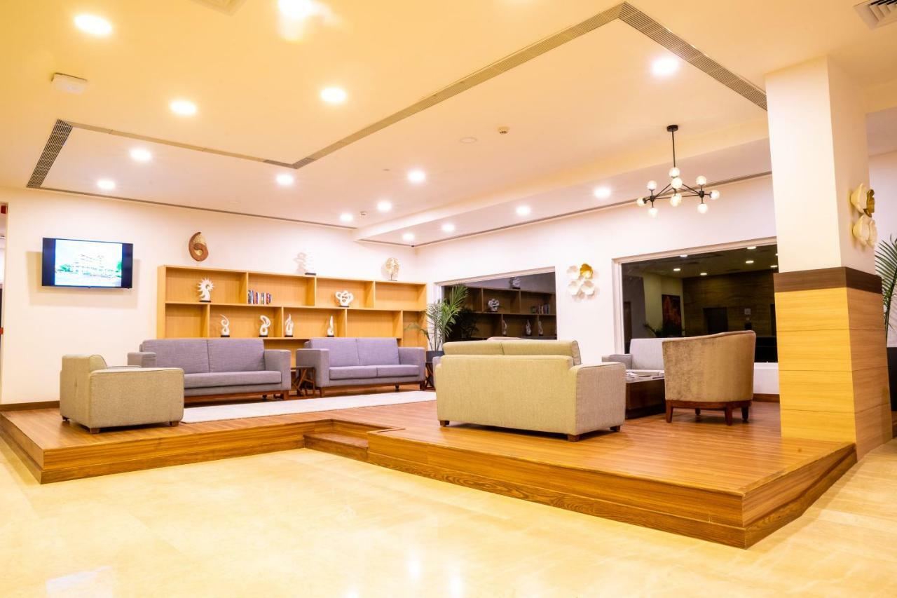 Vivanta Chitwan Bharatpur Bharatpur  Buitenkant foto