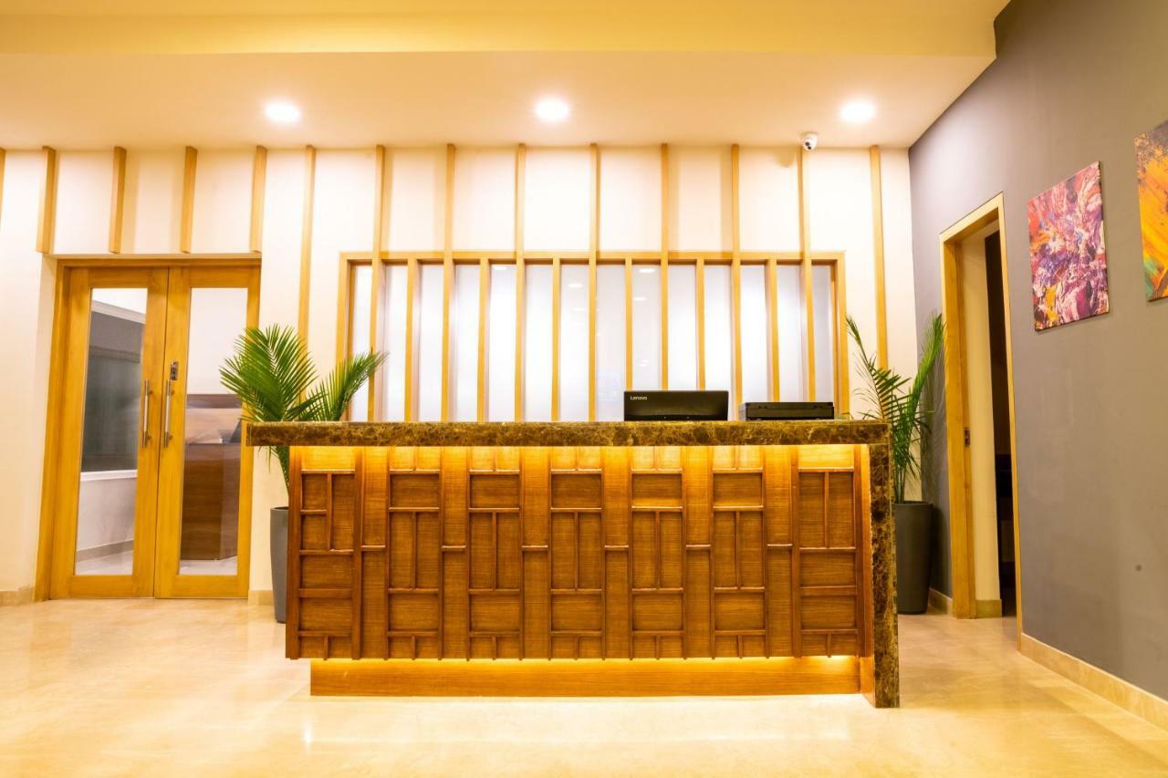 Vivanta Chitwan Bharatpur Bharatpur  Buitenkant foto