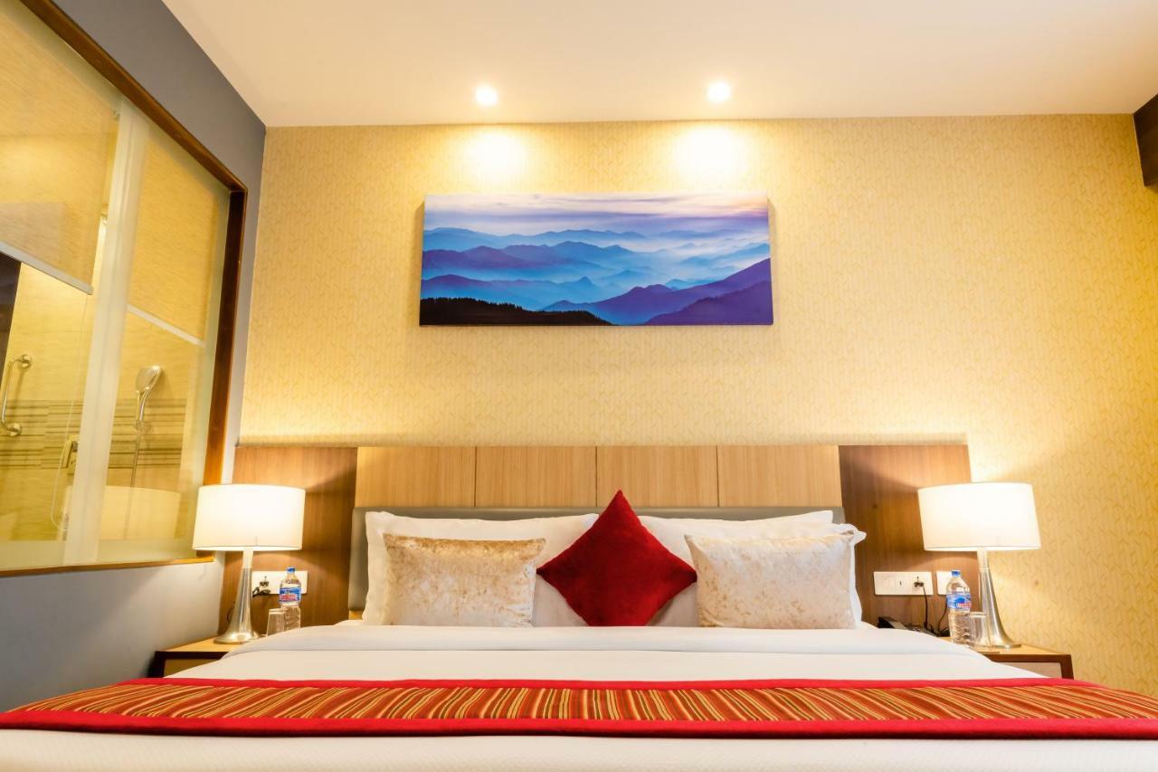 Vivanta Chitwan Bharatpur Bharatpur  Buitenkant foto